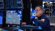 Wall Street Ambruk Jelang Pengumuman The Fed, Dow Jones Turun 9 Sesi Beruntun