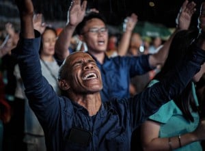 Natal Gereja Tiberias Di Manado