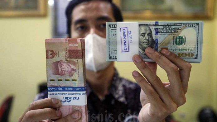 Rupiah Tersungkur, Ditutup di Level Rp16.312 per Dolar AS