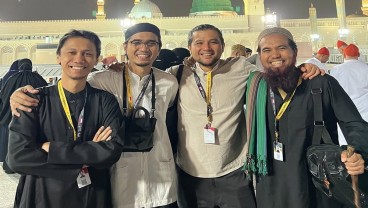 Personel Sheila On 7 Kompak Ibadah Umrah, Bareng Sakti