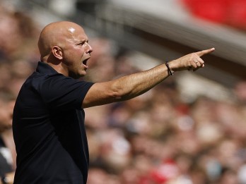 Liverpool Gilas Tottenham, Arne Slot Puji Efektivitas The Reds