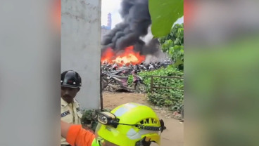 100 Motor Karyawan IWIP di Area Parkir Hangus Terbakar, Begini Kronologinya