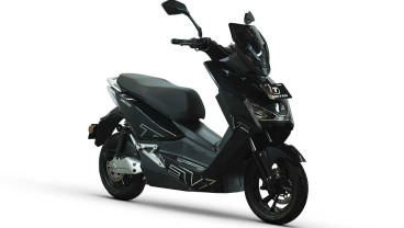 United E-Motor NEW T1800, Motor Listrik Urban Yang Gesit dan Sat Set di Jalan Raya
