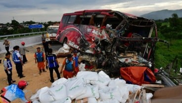 Kecelakaan Maut Bus dan Truk di Tol Pandaan-Malang, 4 Orang Tewas