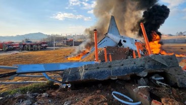 Detik-Detik Kecelakaan Pesawat Jeju Air di Bandara Muan Korsel, 28 Orang Tewas