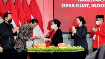 Pengamat Soal Isu Presiden 3 Periode: Episode Lanjutan Hasto Vs Jokowi