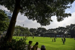 Taman Alun-alun Kota Bandung Kembali Dibuka