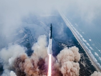 Starship Bakal Angkut 60 Starlink V3, Kapasitas Unduh 10x Lebih Besar dari V2