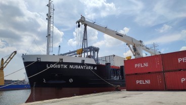 Perdana Tahun 2025, Pelni Berangkatkan Kapal Tol Laut KM Logistik Nusantara 4