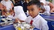 Sejumlah Sekolah Belum Dapat Susu di Menu Makan Bergizi Gratis