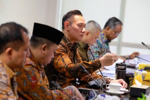 Menko AHY Pimpin Rapat Koordinasi Dengan Lintas Kementerian Bahas Pembangunan Infrastruktur