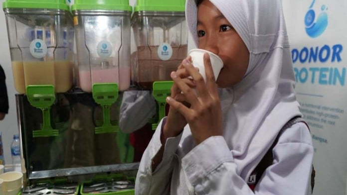 Studi Terbaru Sebut Minum Segelas Susu Sehari Bisa Kurangi Risiko Kanker Usus