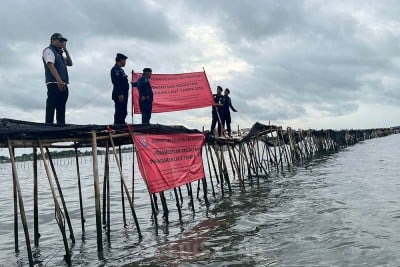 Presiden Prabowo Instruksikan Penyegelan Pagar Laut 30,16 km