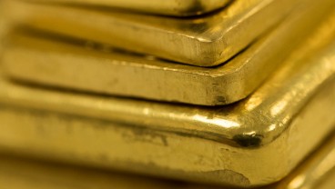Harga Emas Terkerek Aksi Pedagang Cari Safe Haven di Tengah Kekhawatiran Tarif dan Inflasi