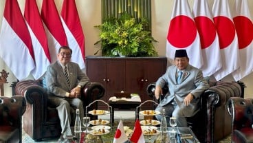 Kompak Pakai Jas Abu-Abu, Prabowo Lakukan Pertemuan Bilateral dengan PM Ishiba di Istana Bogor