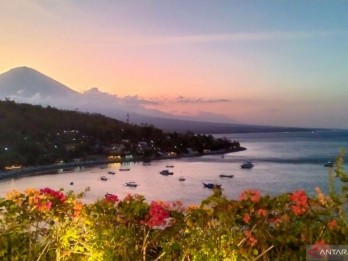Aktivitas ke Gunung Agung Karangasem Ditutup karena Cuaca Ekstrem