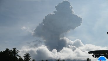 Gunung Ibu, Semeru dan Dempo Meletus Hari Ini