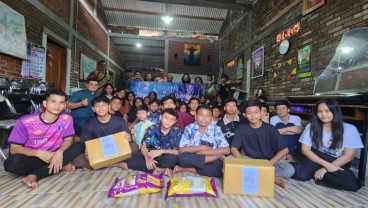 Aston Inn Pandanaran Semarang Berbagi Kasih Natal ke Panti Asuhan