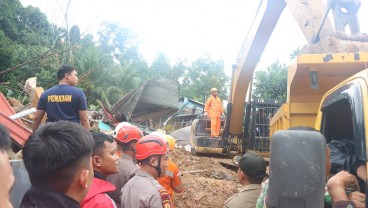 Peringatan Dini BMKG, Cuaca Ekstrem di Kepri Berpotensi Terjadi Hingga 18 Januari 2025