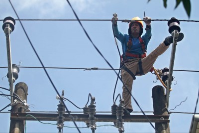 Elektrifikasi Sulselrabarawesi Selatan Hampir Mencakup Semua