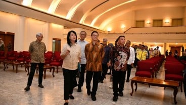 Menlu Sugiono Cek Kondisi Kerusakan Gedung Merdeka