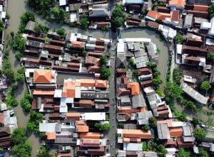 Curah hujan Tinggi Penyebab Banjir Di Waru Sidoarjo