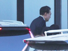 KPK-Paspampres Bentrok saat Presiden Korsel Yoon Suk Yeol Hendak Ditangkap