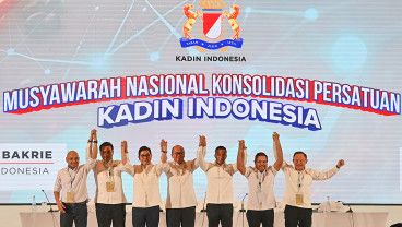 Anindya Dikukuhkan Jadi Ketua Kadin Indonesia