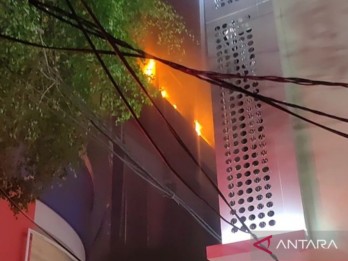 Pj Gubernur Jakarta: Pencarian Korban Kebakaran Glodok Terus Berlanjut