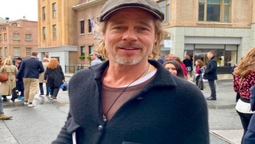 Wanita Prancis Tertipu Brad Pitt Palsu Ciptaan AI, Uang Rp13,9 Miliar Melayang