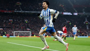 Bobol MU, Kaoru Mitoma Resmi Jadi Pemain Jepang Tersubur di Liga Inggris
