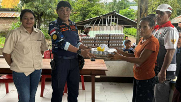 Bear Brand Salurkan Produk dan Masker untuk Korban Erupsi Gunung Lewotobi Laki-Laki