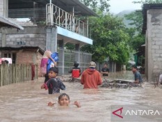 Banjir di Bima Berdampak Luas, Kantor Bupati Kebanjiran, Ribuan Keluarga Terimbas