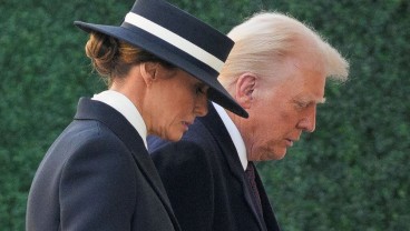 Melania Trump dan Fashion Statement-nya di Pelantikan Donald Trump