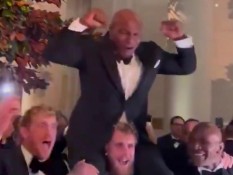 Momen Tyson, Jake Paul hingga Holyfield Datangi Pesta Pelantikan Trump