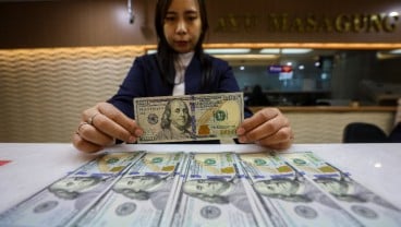 Dolar Berakhir Flat di Tengah Penantian Kepastian Tarif Donald Trump