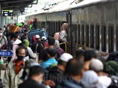 Perjalanan Kereta Api Terkendala, Banjir di Grobogan Belum Surut