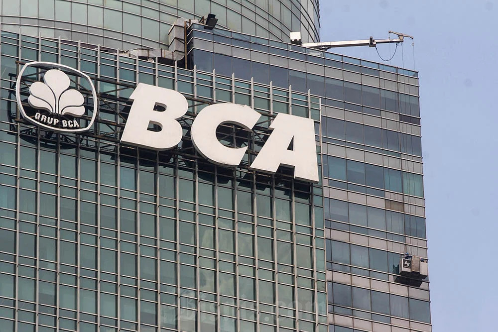 BCA membukukan laba bersih Rp54,8 triliun sepanjang 2024, tumbuh 12,7% YoY. (Bisnis/Himawan L. Nugraha)