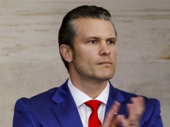 Resmi Jadi Menhan AS Kabinet Trump Jilid II, Pete Hegseth Punya Janji Bersihkan Militer
