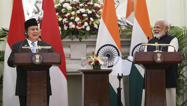 Pertemuan Presiden Prabowo Dengan PM Modi