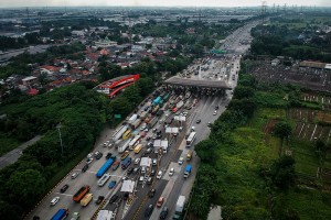 Prediksi Jumlah Kendaraan Tinggalkan Jabotabek