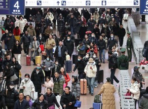 Suasana Puncak Arus Mudik Liburan Imlek di China