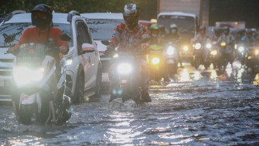 Pj Gubernur Bakal Modifikasi Cuaca Jakarta, Ini Pertimbangannya