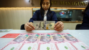 Rupiah Tergelincir ke 16.244 Usai The Fed Tahan Suku Bunga Acuan