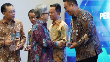 Bank Jateng Raih Penghargaan Mitra Terbaik dalam Pengelolaan Kas Negara Tahun 2024