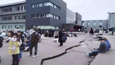 Fakta Sinkhole Jepang yang Telan Truk dan Sopir, Ini Alasan Kemunculannya