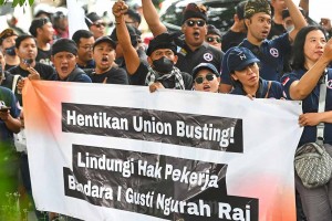 Federasi Serikat Pekerja Mandiri (FSPM) Gelar Demo Kasus PHK