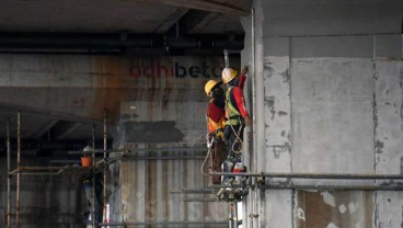 Prabowo Pangkas Anggaran Infrastruktur, Ekonom Wanti-Wanti Dampaknya