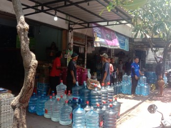 Warga Denpasar Keluhkan Sulit Dapat Gas LPG 3 Kg usai Pemberlakuan Aturan Baru