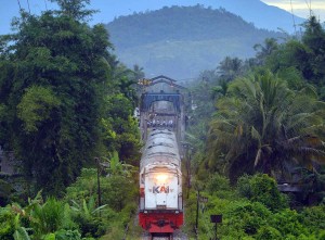 KAI Divisi Regional II Sumbar Tambah Frekuensi Perjalanan Kereta Api